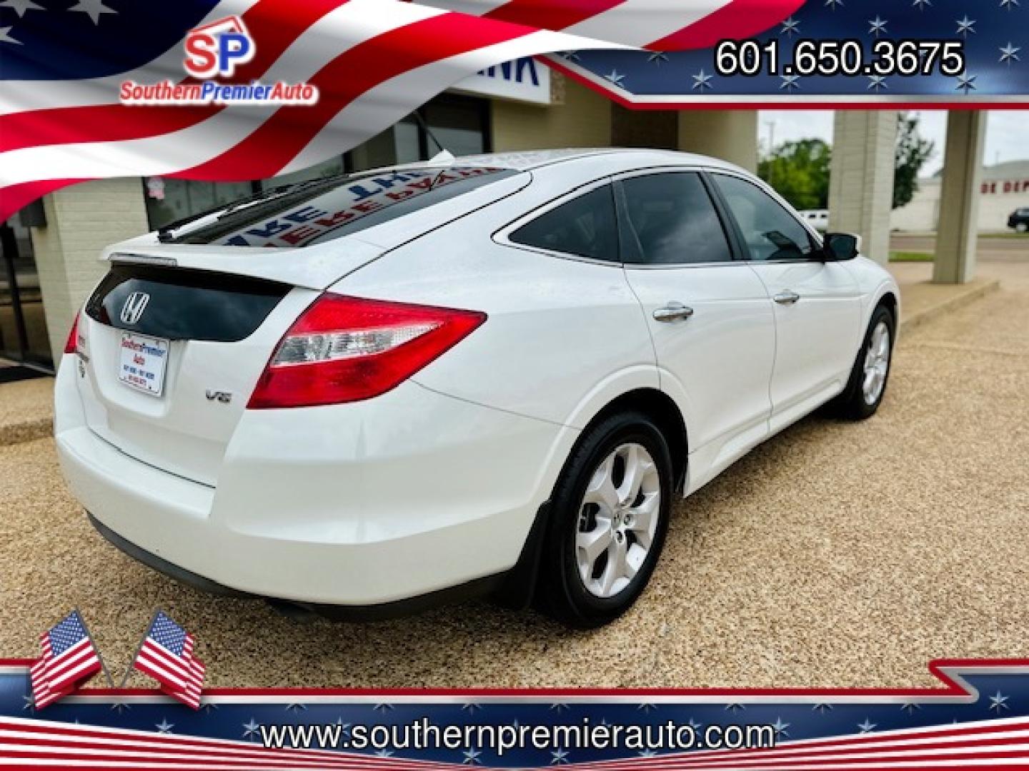 2012 WHITE HONDA CROSSTOUR EX-L (5J6TF1H52CL) , located at 922 W. Beacon St., Philadelphia, MS, 39350, (601) 650-3675, 32.770447, -89.127151 - Photo#5